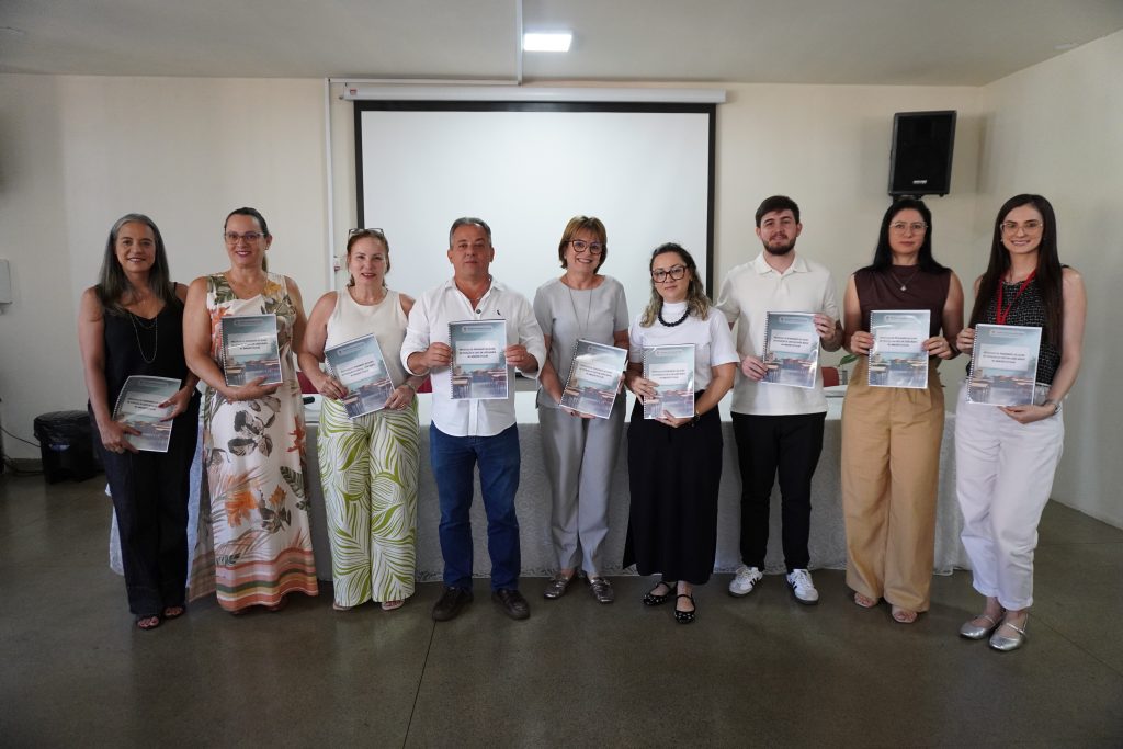 Prefeitura lança cartilha com protocolo para atendimento de aluno em situação de crise em saúde mental